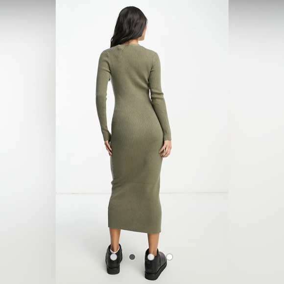 Button Through sweater dress XS in olive green  Abercrombie dress long sleeve - Picture 4 of 6